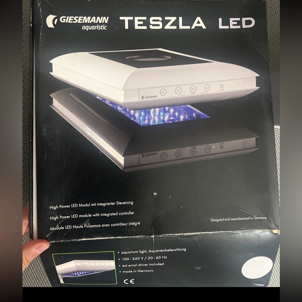 LED fish tank light for freshwater or saltwater